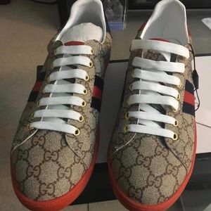 Gucci shoes